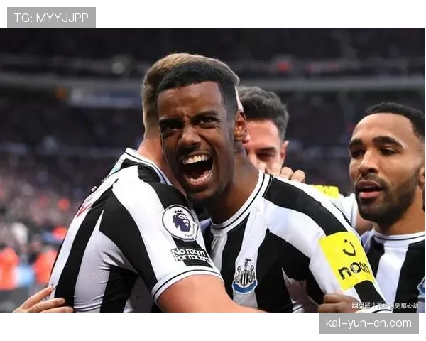 纽卡斯尔联主场2-1力克莱斯特城,取得联赛三连胜 纽卡斯尔联主场2-1力克莱斯特城,取得联赛三连胜